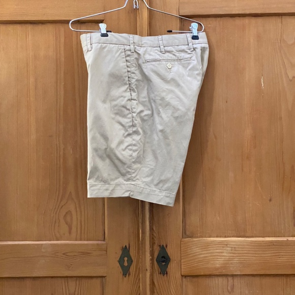 Men's Classic Flat Front Khaki Shorts 29 inch waist - Picture 4 of 7